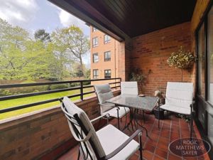 Photo 10- click for photo gallery